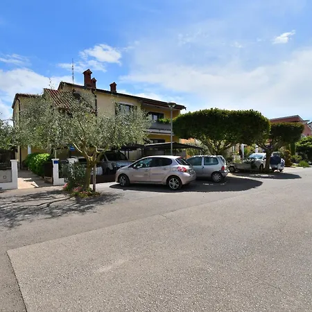 Elizabeta * Umag
