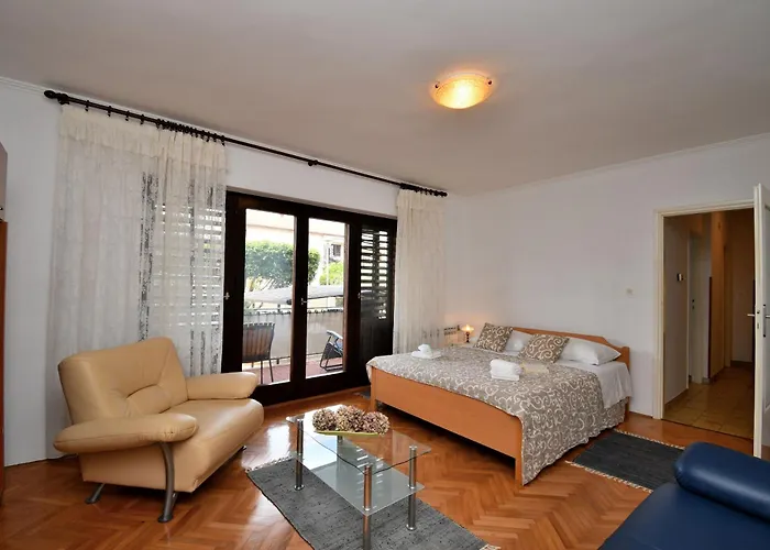 Elizabeta Apartment